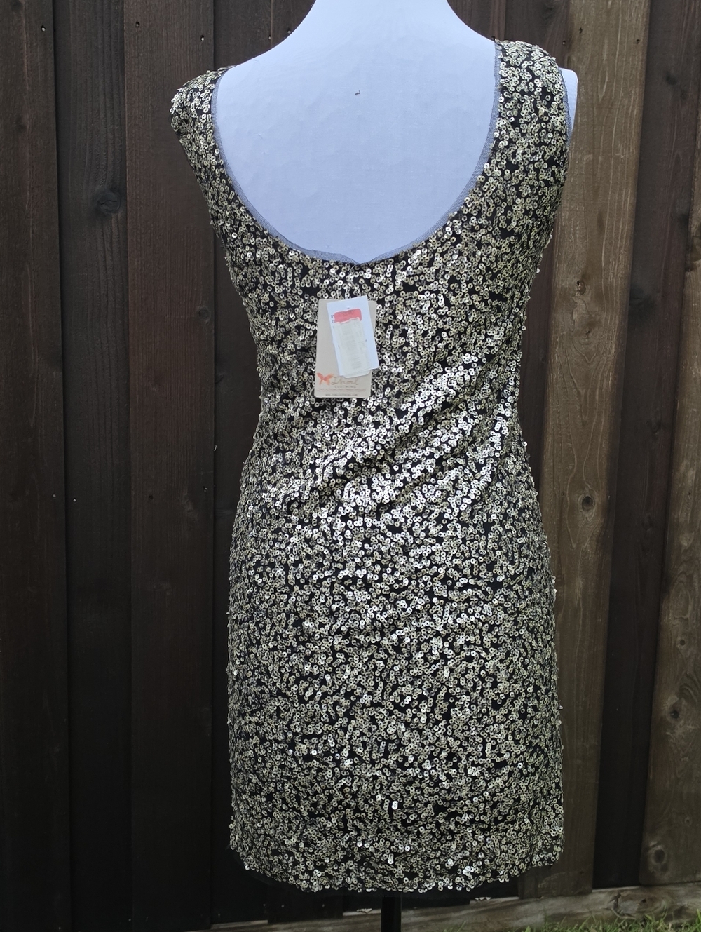 NWT Sequin dress - Picture 6 of 9